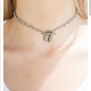 Brandy Melville silver chain choker
